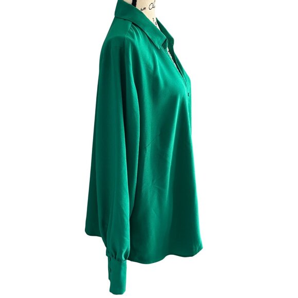 Ann Taylor Women's Emerald Green V Neck Blouse Sz XL Top Button Up Long Sleeve - Picture 4 of 9